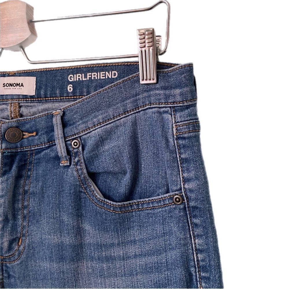 Sonoma Girlfriend Distressed Jeans in Size 6 - Picture 7 of 7
